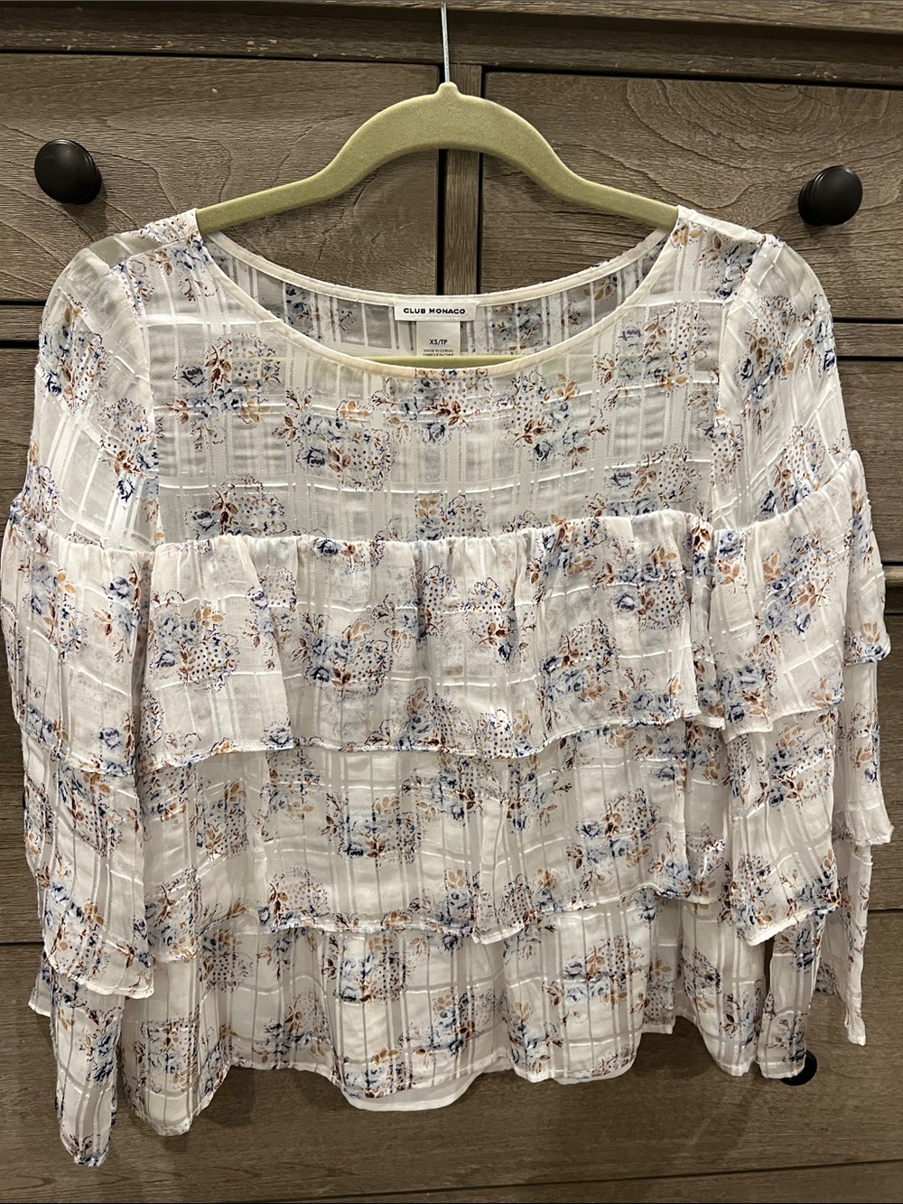 Club Monaco White Floral Ruffle Tiered Blouse XS